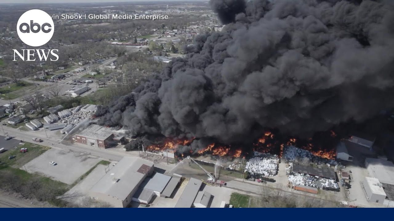 Thousands forced to leave homes after Indiana recycling plant fire