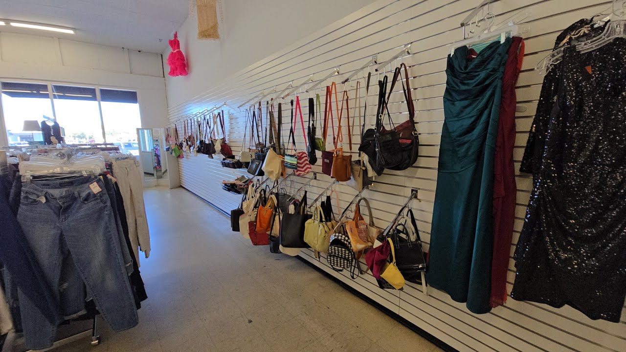TONS OF JEWELRY & HANDBAGS! SUNSHINE THRIFT! THRIFT WITH ME!