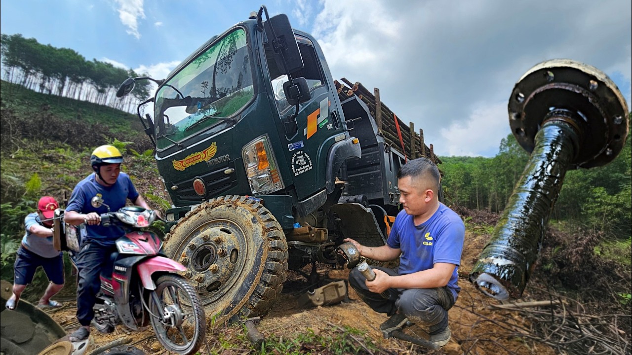 80km Motorbike Rescue – Broken 4x4 Front Axle On The Mountain l Danh Repairer Car