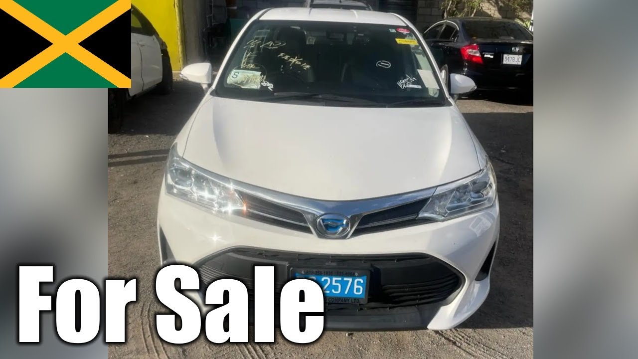 2018 White Toyota Fielder For Sale in Kingston, Jamaica