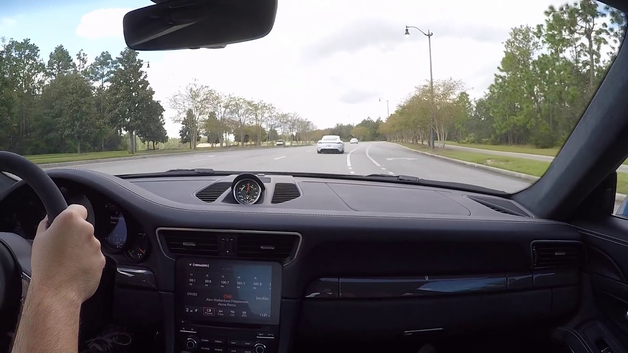 2018 911 Carrera GTS - Driving Impressions