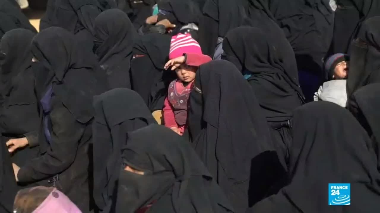 Guerra en Siria: miles de personas escapan de la batalla final