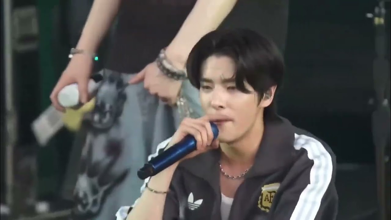 ENHYPEN - 'Drunk-Dazed (Japanese Ver.) JAY Guitar Solo Ver.' Full Performance