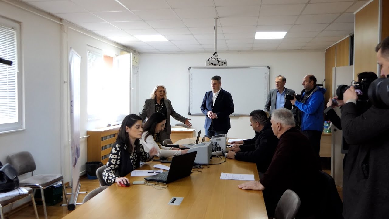Produžen rok za zakon „Svoj na svome“   Ministarka u poseti Lučanima, najavljeni i LID projekti