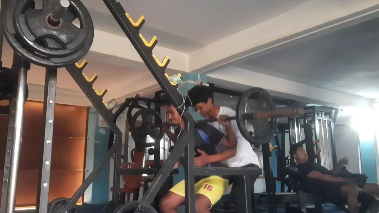 Raw Leg day with friends @ ajay
