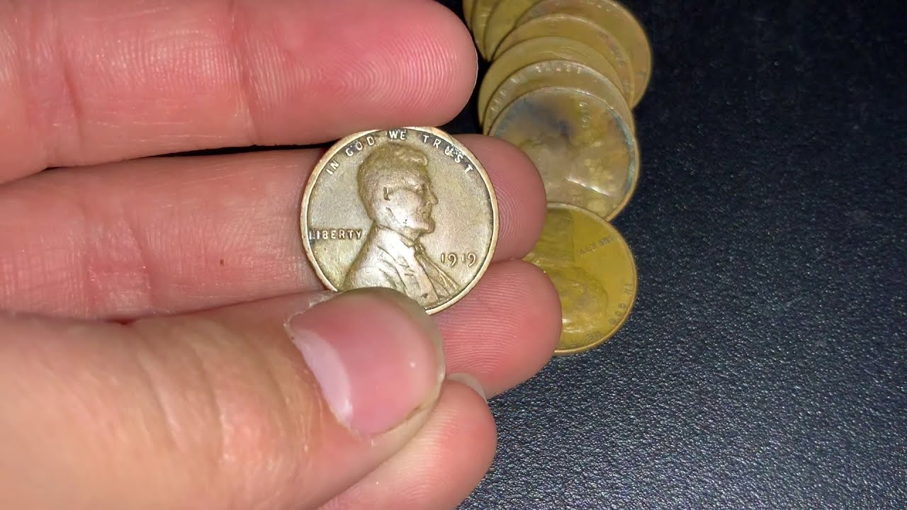 Unsearched Wheat Penny Roll From Fan!