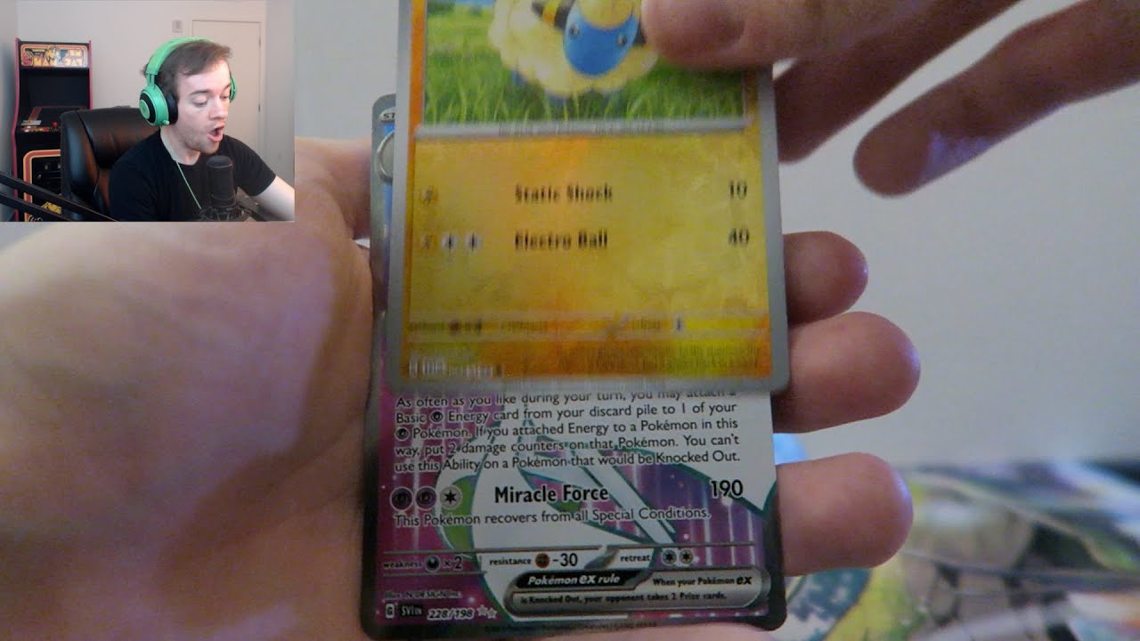 OPENING THE NEW POKEMON SCARLET AND VIOLET BOOSTER BOX