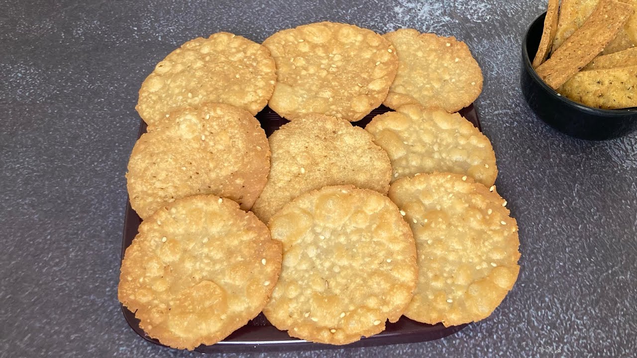 ઘઉંના લોટની સુંવાળી /Ghau na lot ni suvali / Wheatflour Suvali/ Kharkhariya recipe/Mithi Puri