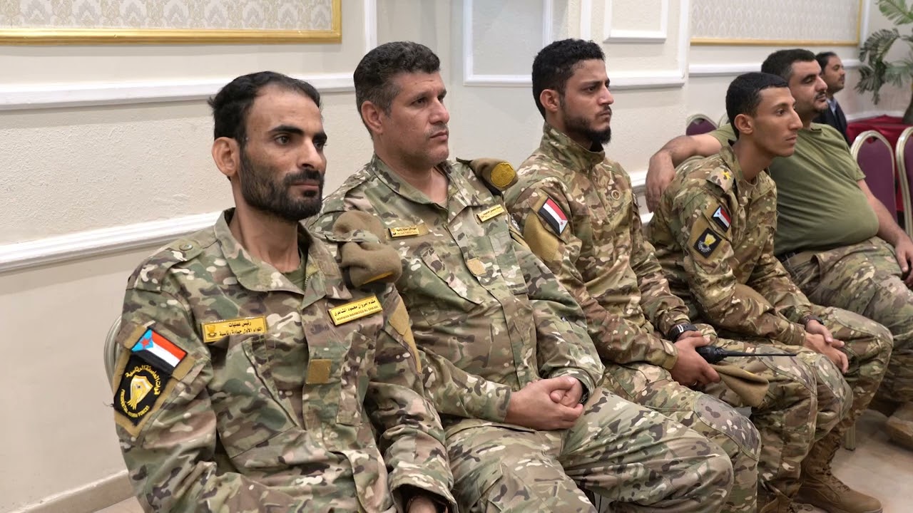 كلمة الرئيس القائد عيدروس الزُبيدي أثناء اجتماعه بالقيادات العسكرية والأمنية الجنوبية ٢٢ مارس
