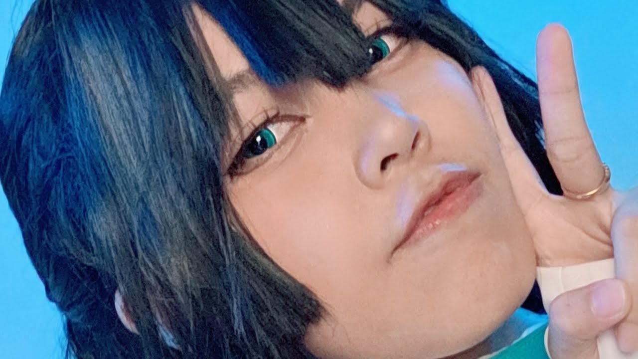 Wearing a cosplay wig with long hair | MystieChan Cosplays