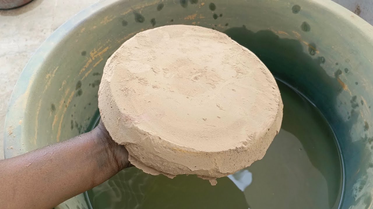 Asmr. Bombastic pure mud water crumbling