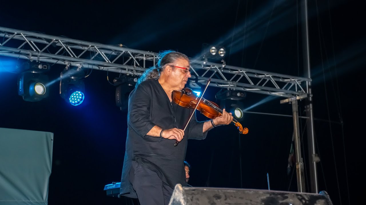 ΚΑΡΥΣΤΟΣ-ΓΙΟΡΤΗ ΚΡΑΣΙΟΥ 24: ΝICOS ΧΑΤΖΟΠΟΥΛΟΣ“Εισαγωγή-Χαιρετισμός-Πέτρινα Χρόνια- Am Fenster”