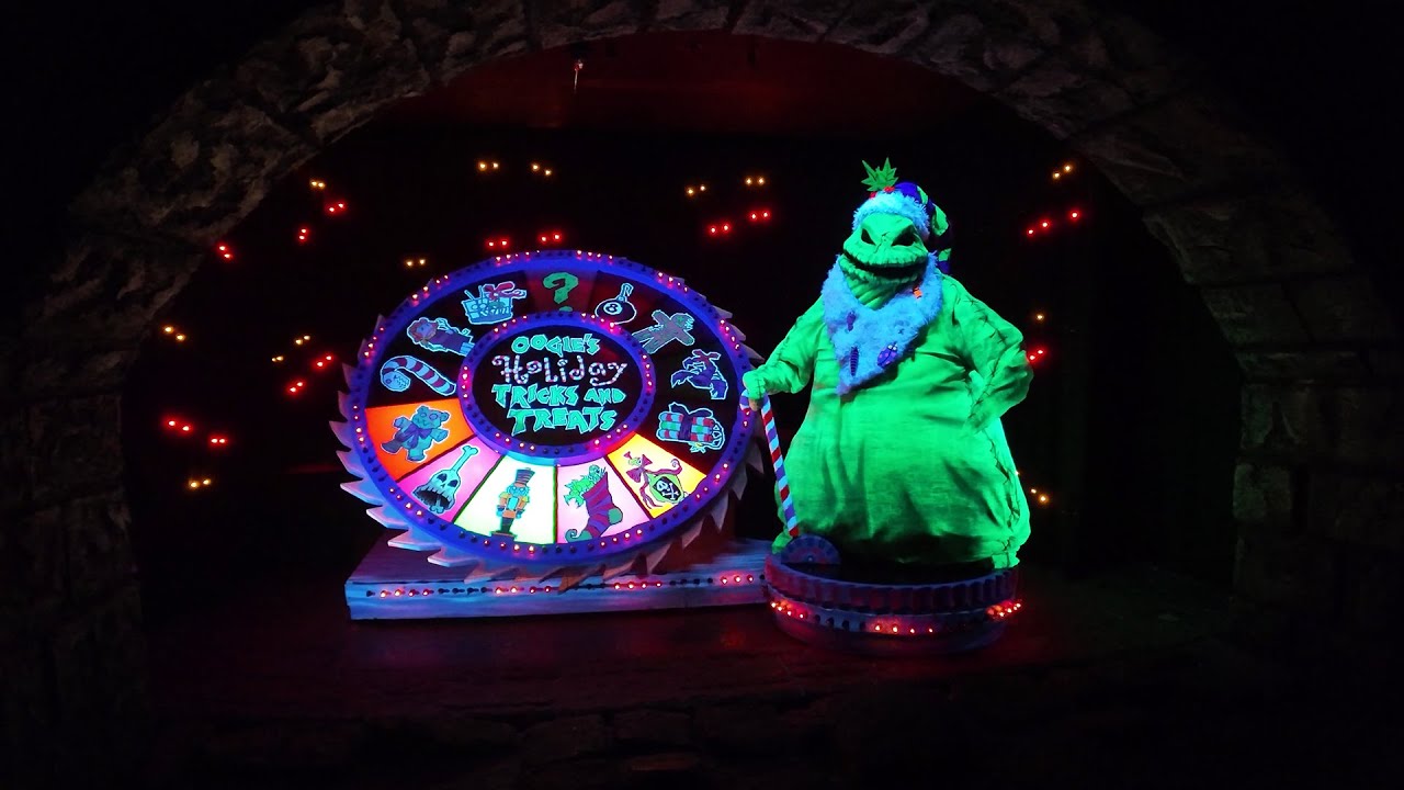 Disneyland's Haunted Mansion Holiday 4K 60fps 08/30/2025