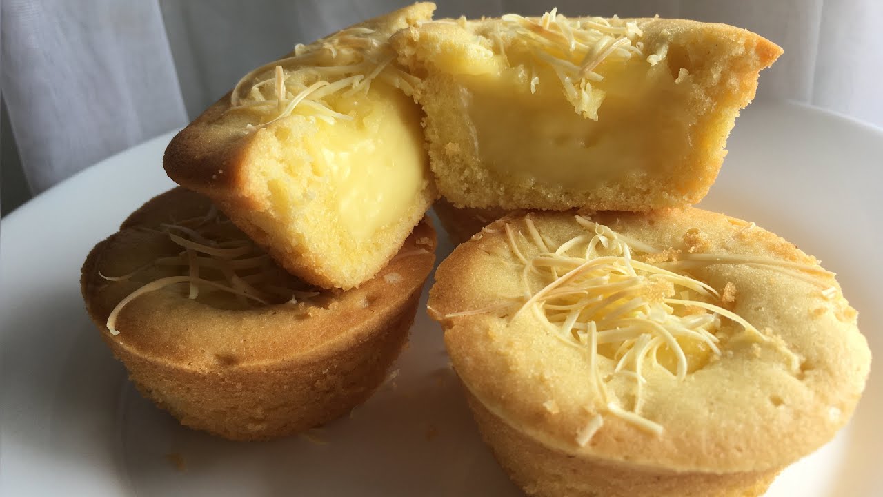 Putu Belanda Lembut dan Lumer | Butter Cake with Vanilla Custard Filling