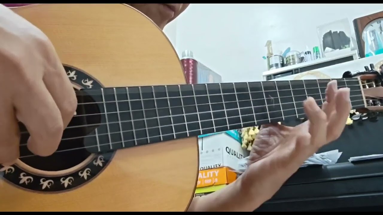 《爱你一万年》我愛你 我心已屬於你 今生今世不移。。。。吉他独奏guitar solo cover by K.L.Soh