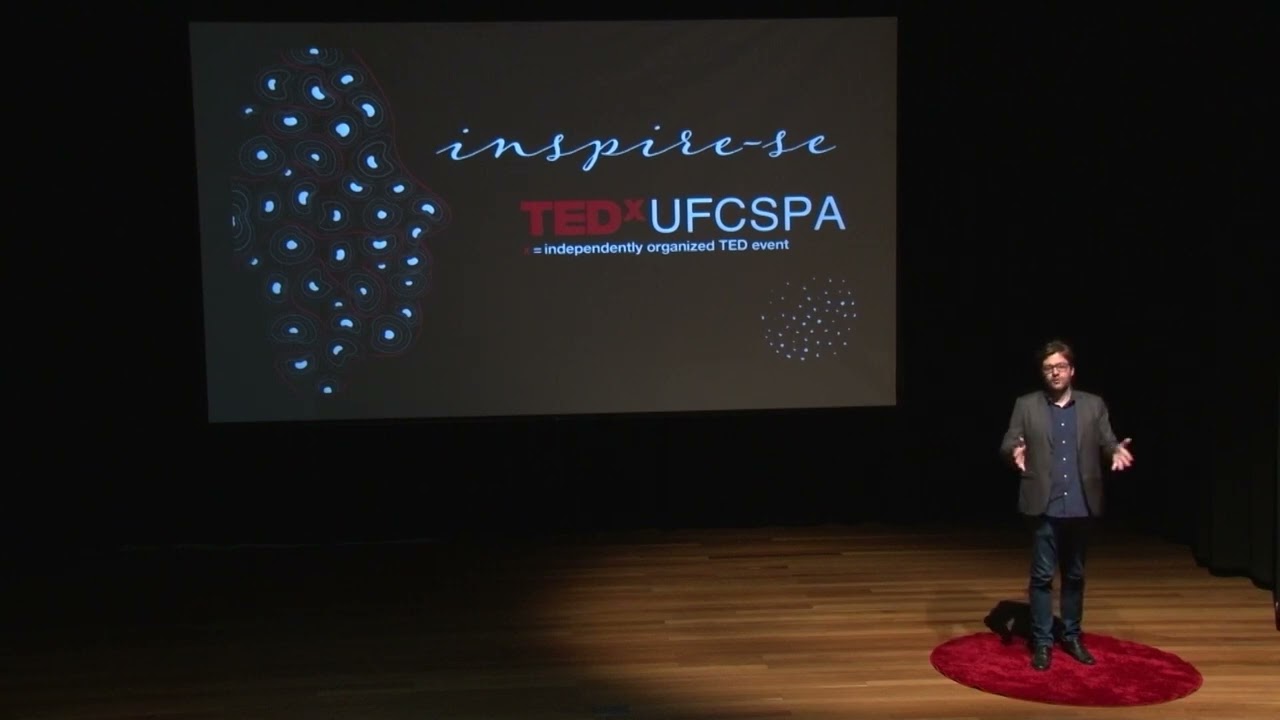 Conexão com as grandes mentes | Clístenes Fernandes | TEDxUFCSPA