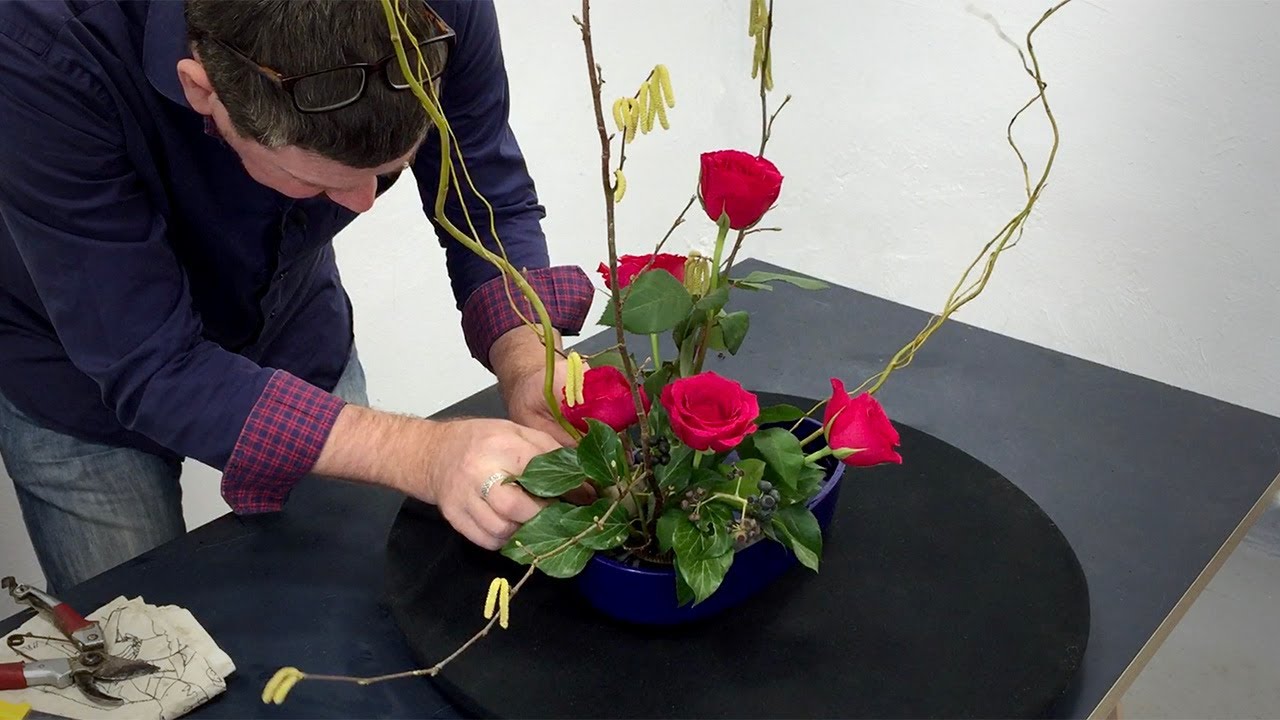 How To Make A Rose And Willow Ikebana Design in Kenzan / Pinholder