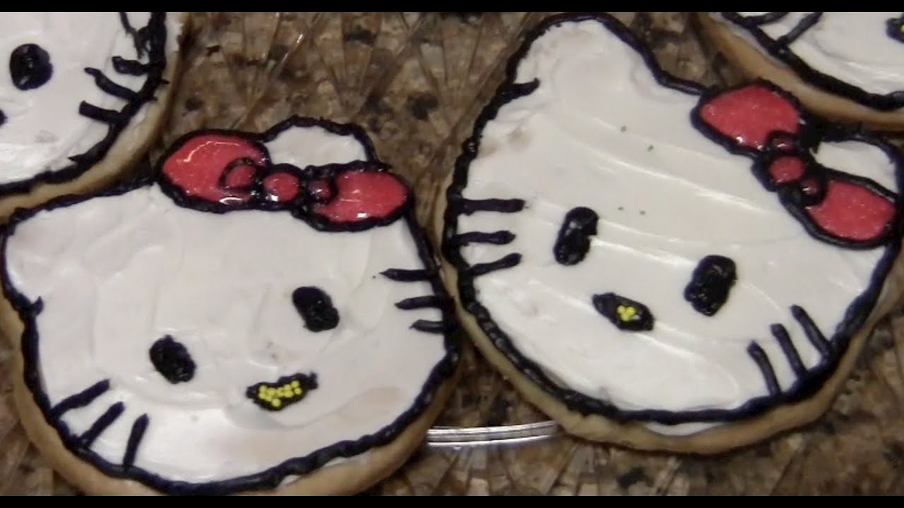 How to: Bake Hello Kitty Sugar Cookies!!