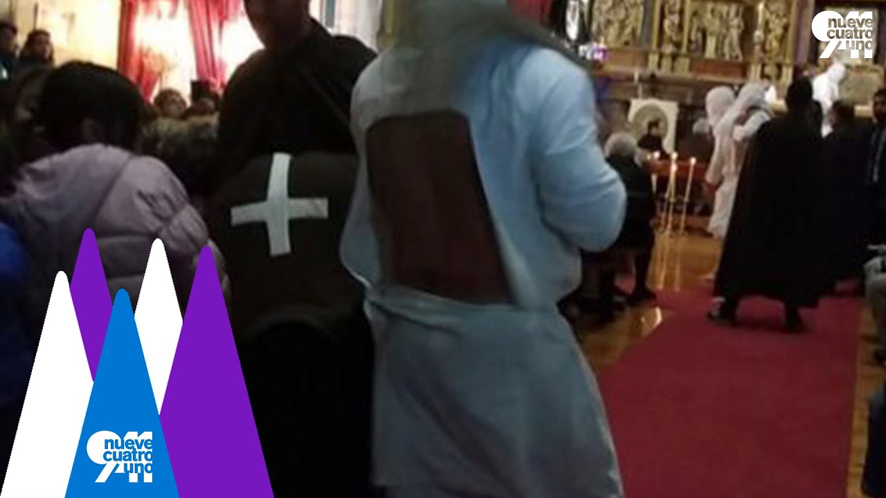 Los 'picaos' cumplen con su penitencia pese a la lluvia