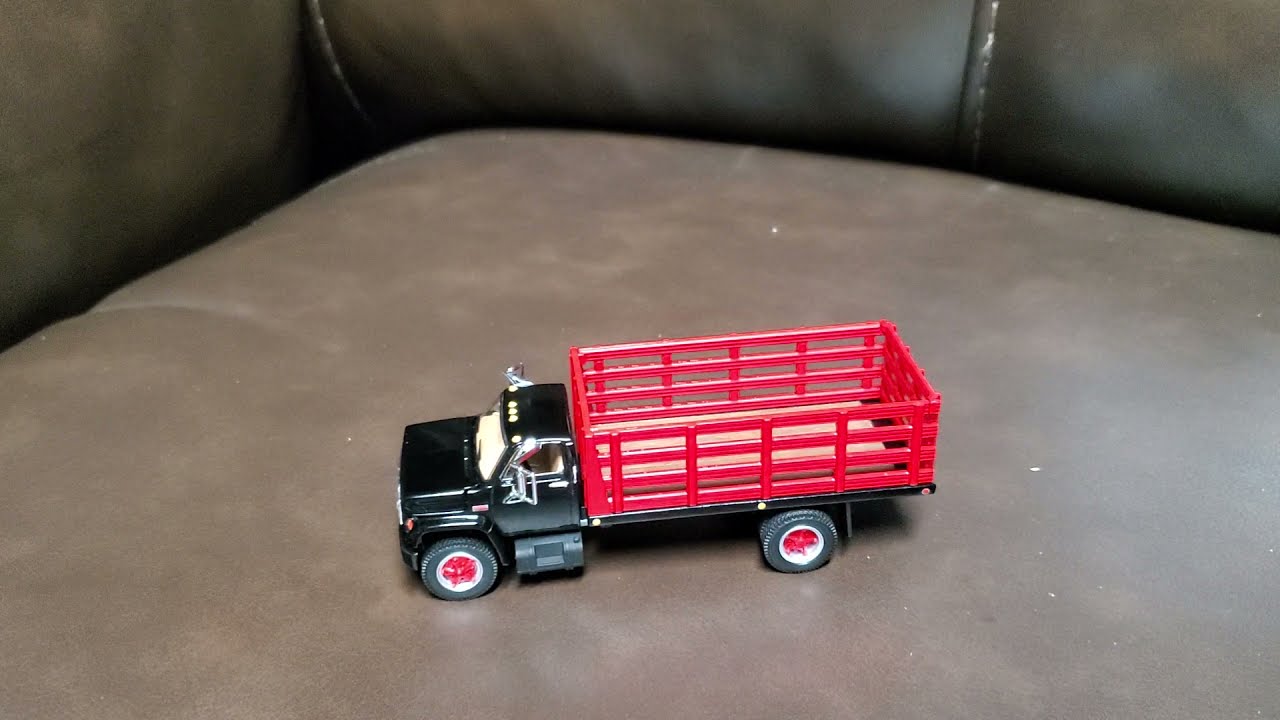 1/64 Gmc from DCP and 1st Gear
