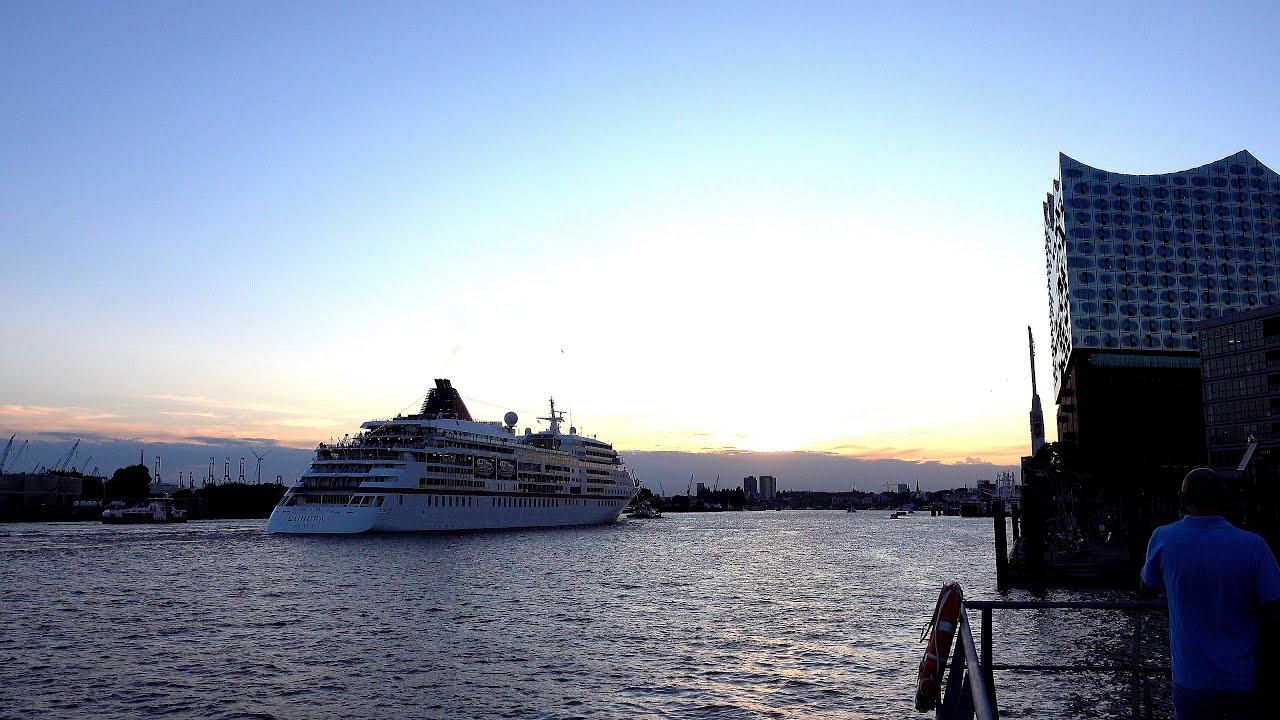 MS Europa *****plus /  