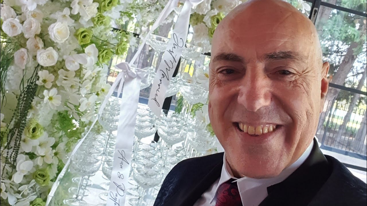 SpRoss Entertainment is live at a beautiful wedding at Yarra Valley  25th Jan 26 🥰🇬🇷🎶💕♥️