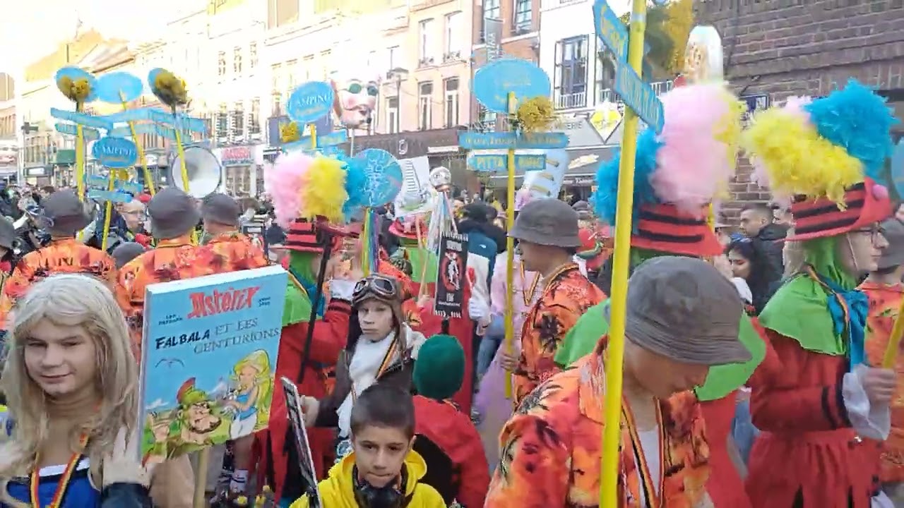 BINCHE 🇧🇪 Cortège du Dimanche Gras 2025 (25)