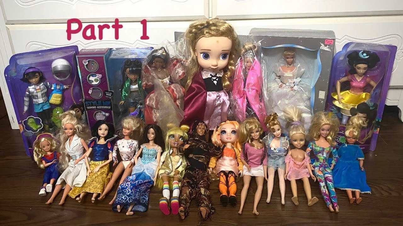 Unbagging Video from the 5-18-24 Flea Market Vlog-Collector Dolls, Barbie, Disney, RH & MORE- PART 1