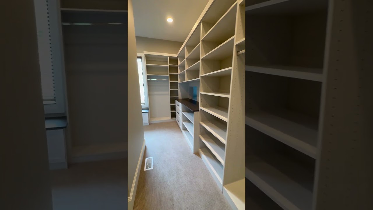 Closet goals!  🤩✅ #realtor #closetgoals