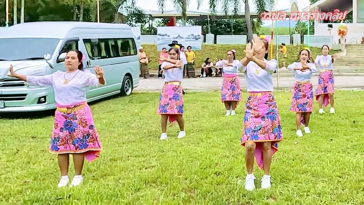 สาวเอวลอย บาสโลบ ไลน์แดนซ์ วรพลฅนสร้างคลิป