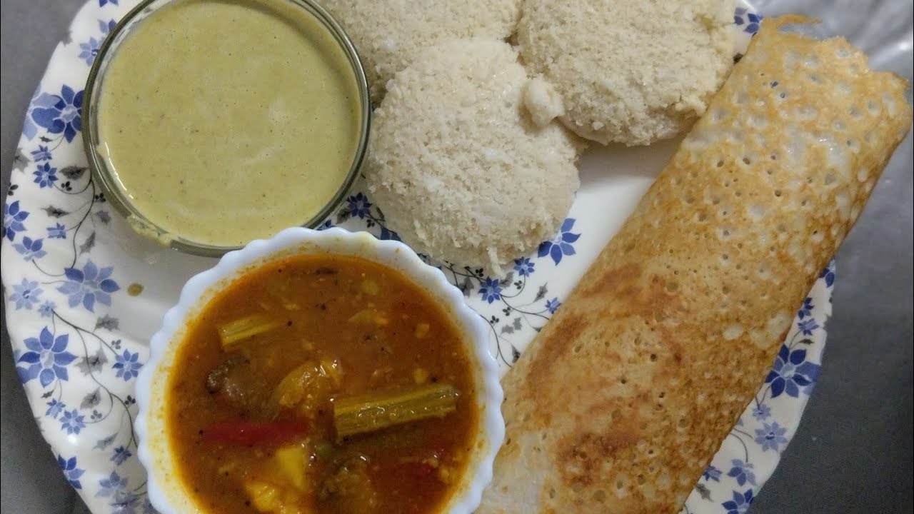 Dosa,sambar and chutni