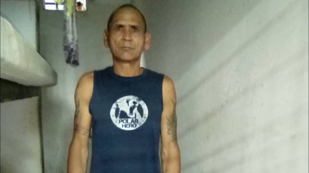 Yasvany  el de manzanillo 32 años sin salir que fuerte 💪🥵🥵🥵