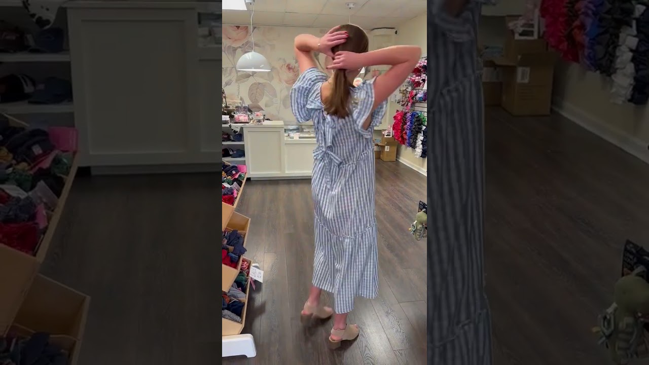 Calling all Gingham lovers. . . this dress is going to make you SWOON! Mommy & Me Easter Dresses!