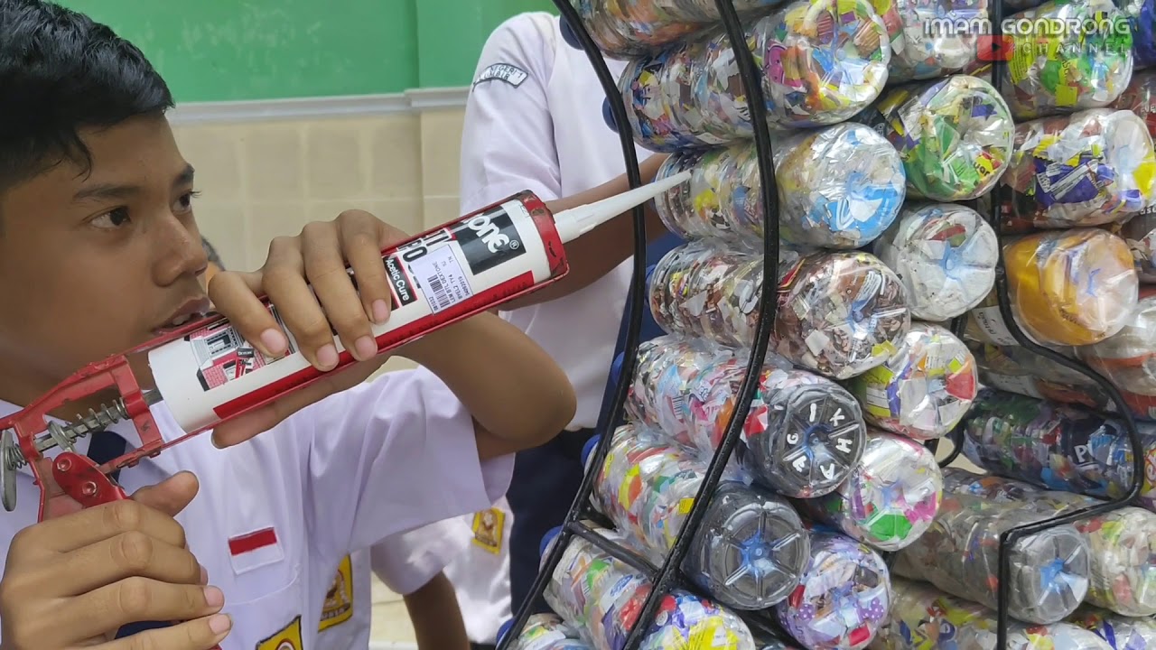 Ekobrik - Mengemas sampah plastik menjadi karya