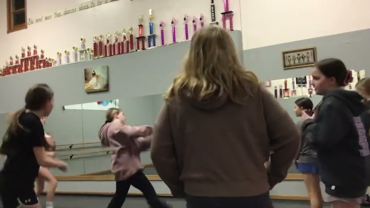 Intermediate hip hop Boom Boom Pow!