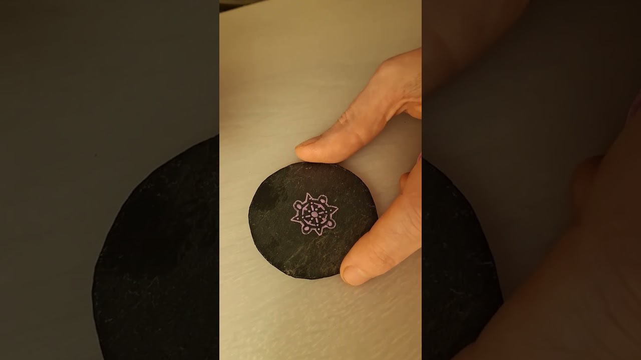 Mini mandala violet sur adoise 😀 #6 #art #mandalas