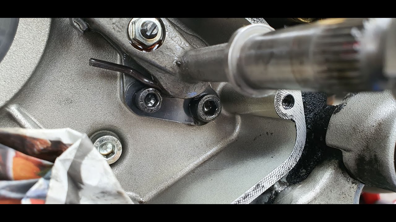 DUCATI MONSTER 795 gear shift return spring replacement.