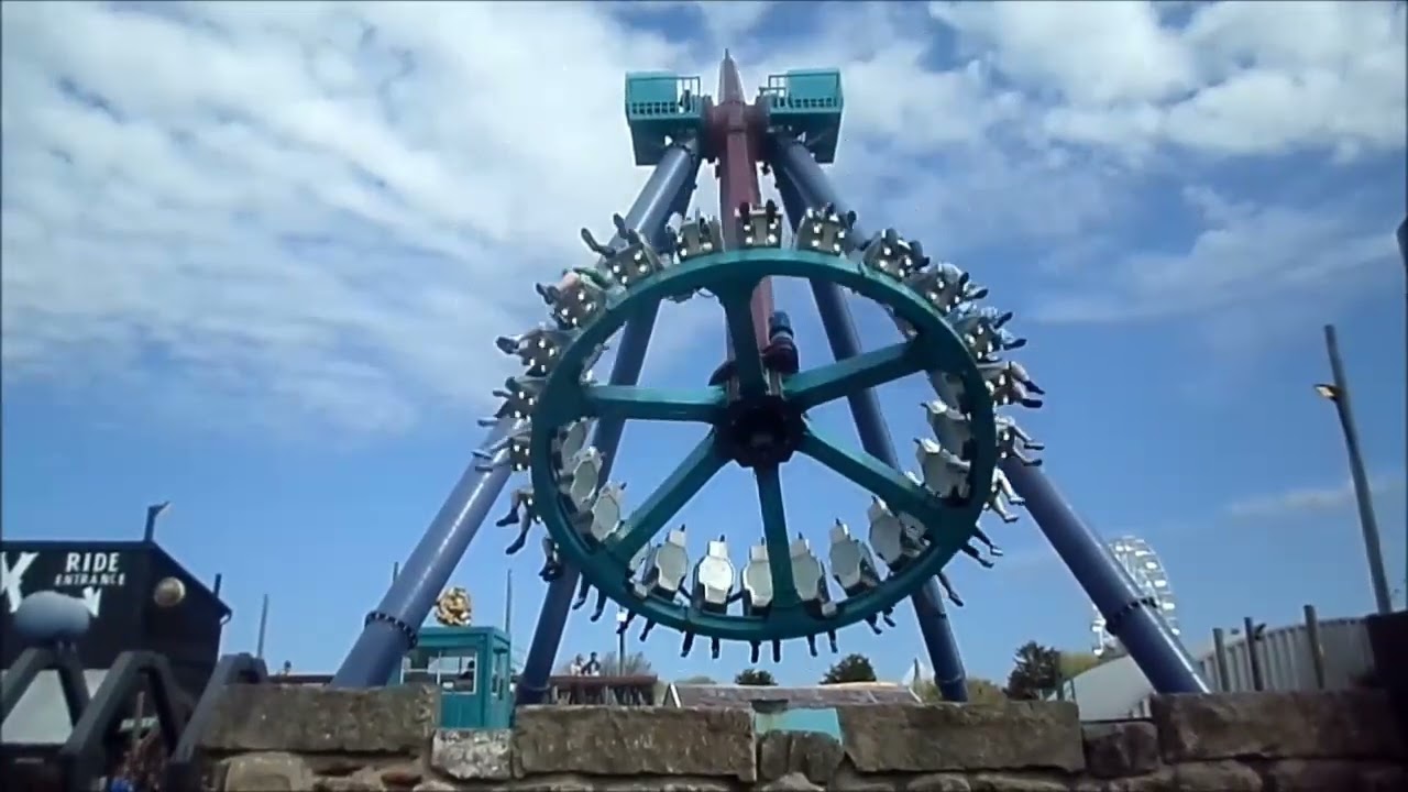 'Enigma' Gyro Swing, Adventure Coast, Southport UK.