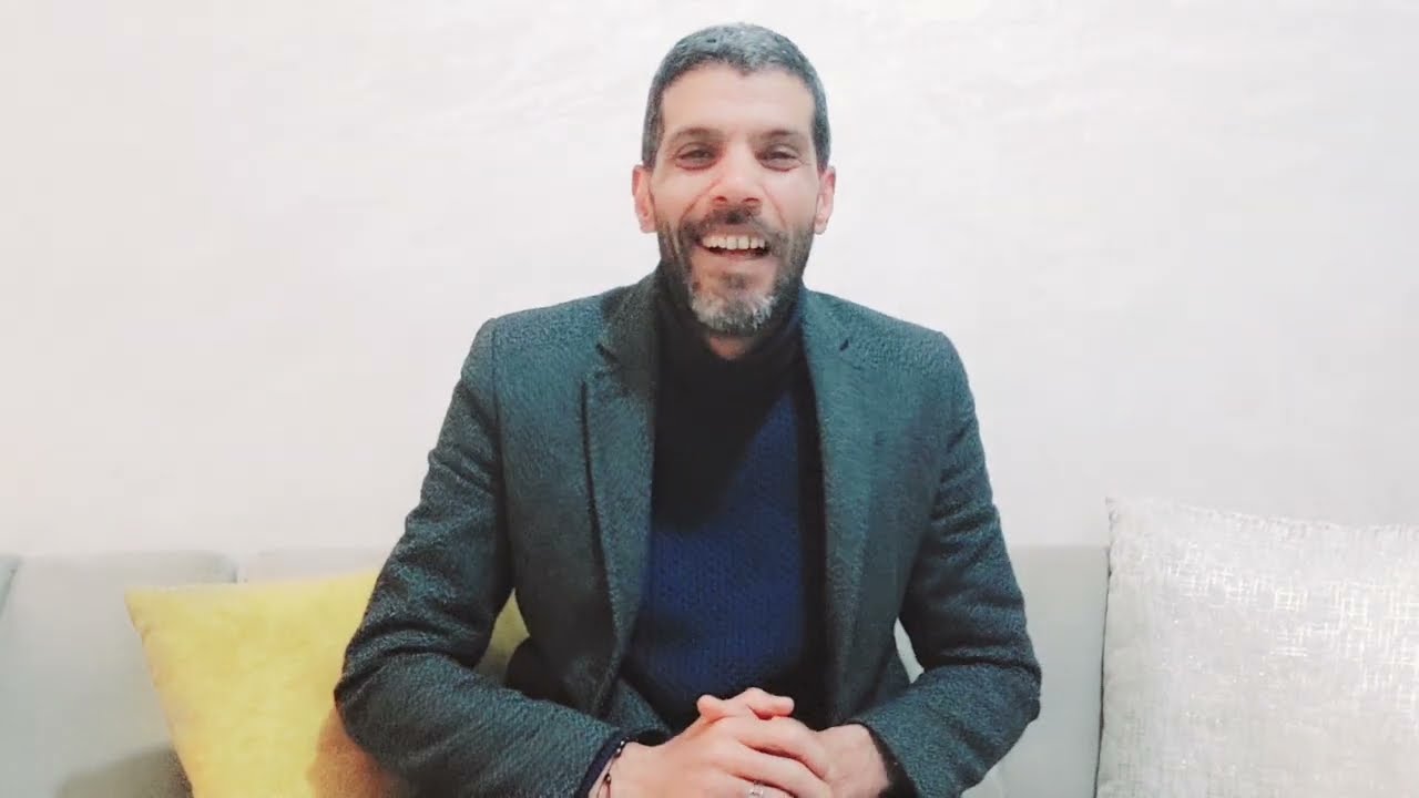 لي هربنا منو هو لي وقع مع نادية هاد الشي لبغاو  كلشي بالفلوس 