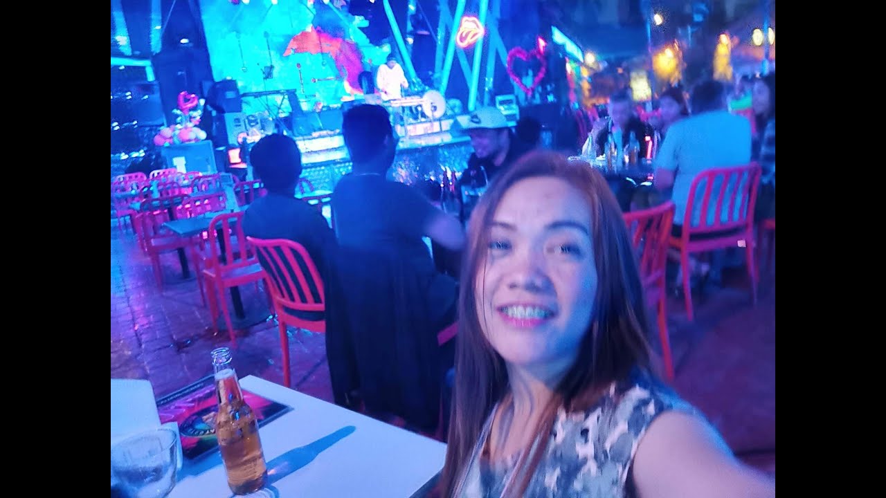 TIKI BAR PALAWAN