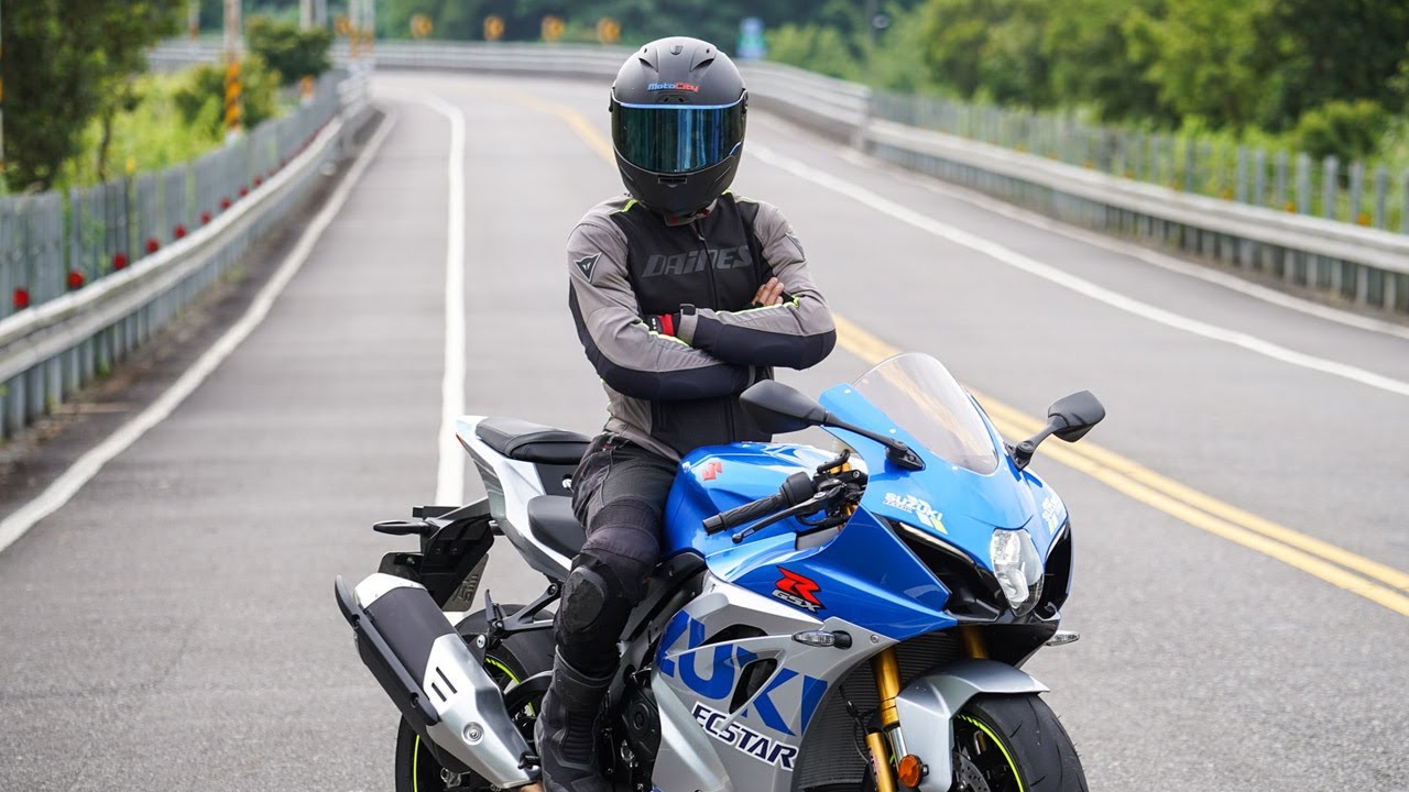 2020 SUZUKI GSX-R1000R  100周年特仕版