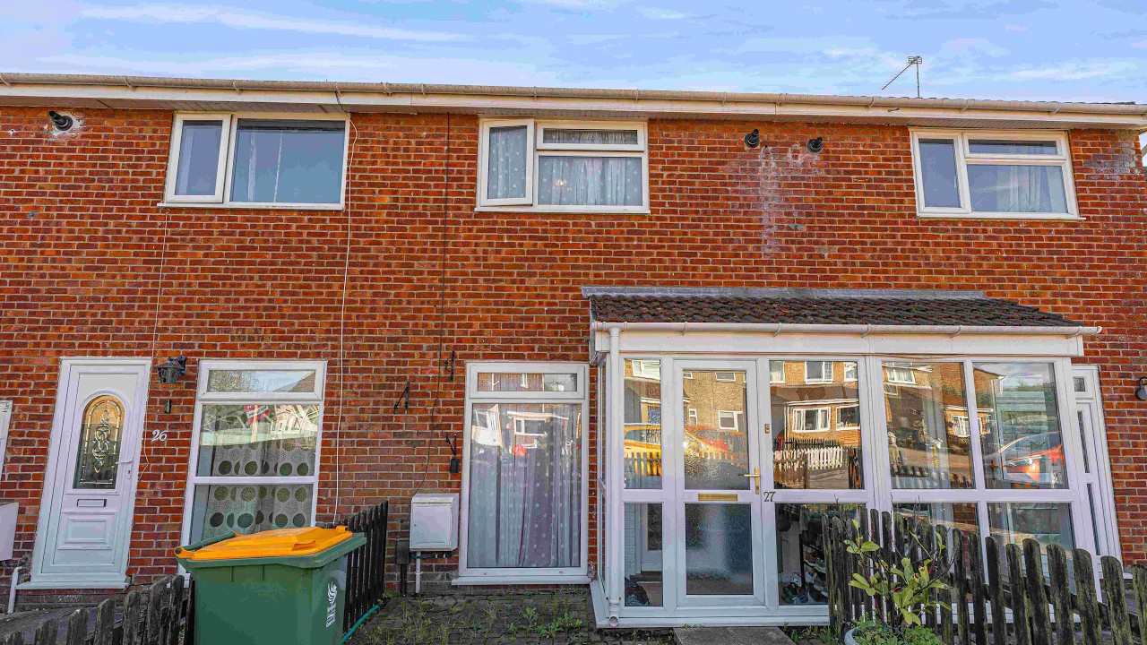 27 Winchester Close