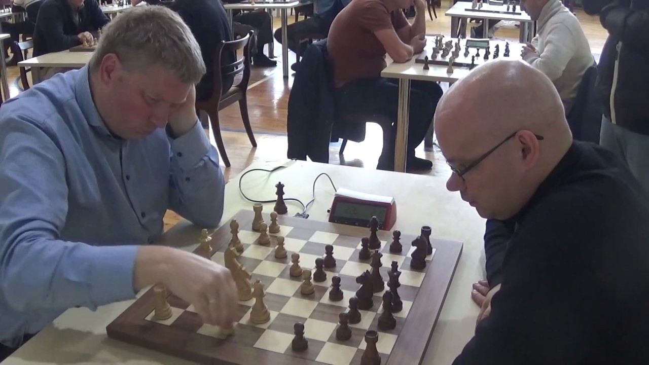 BLITZ CHESS: GM Alexei Shirov - NM Kristaps Kretainis, French defense