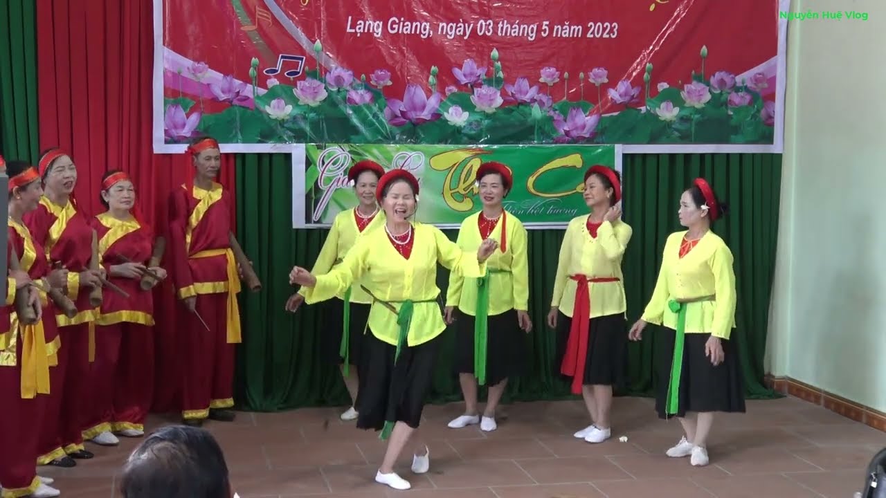 Ba quan mời trầu, hát ống dân ca hà nam