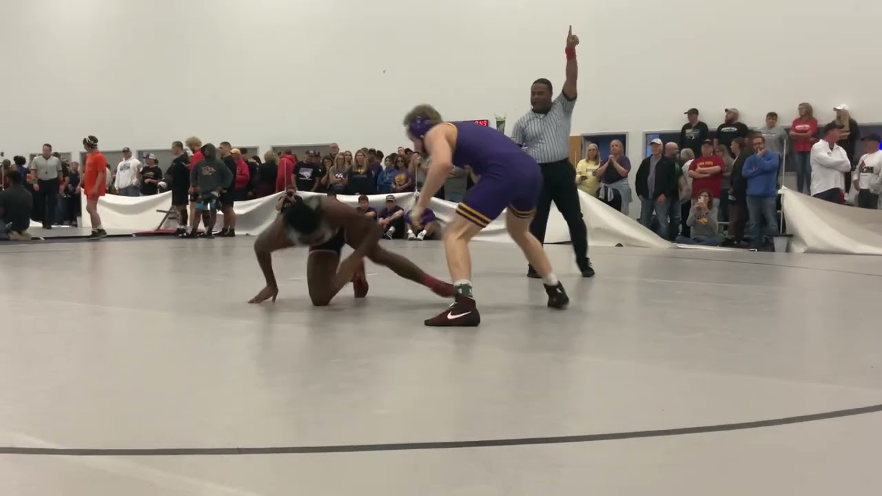 Ryder Downey (UNI) vs. Amir Harris (URG)