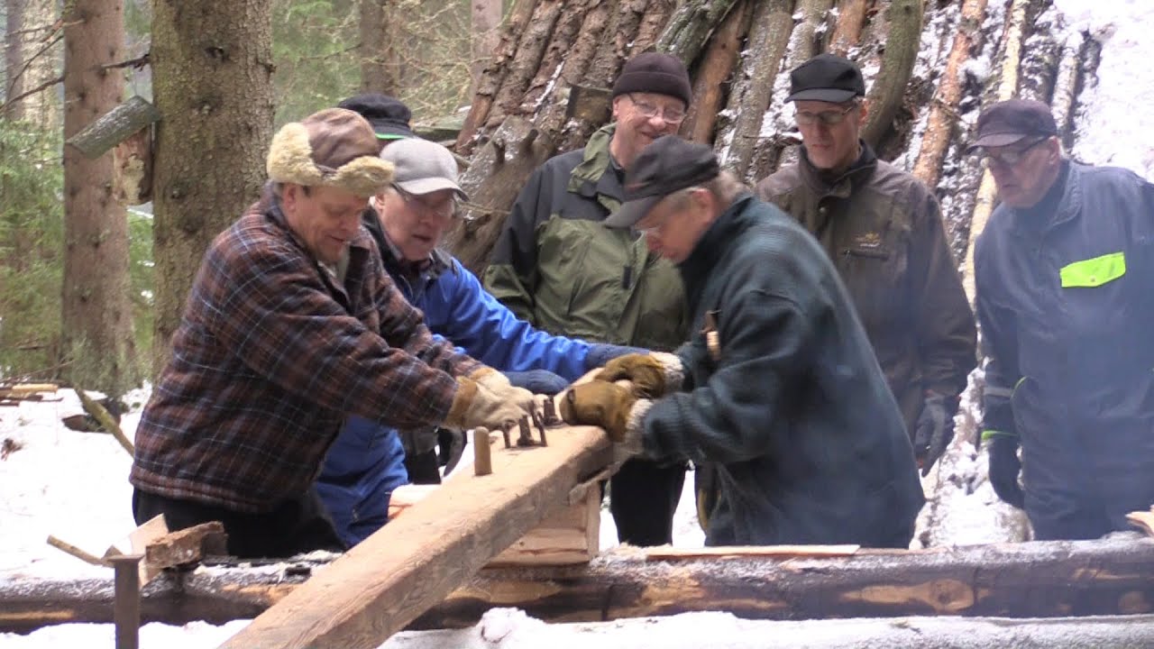 Vanhat koneet kone savotta P&auml;lk&auml;ne Rautj&auml;rvi 2015