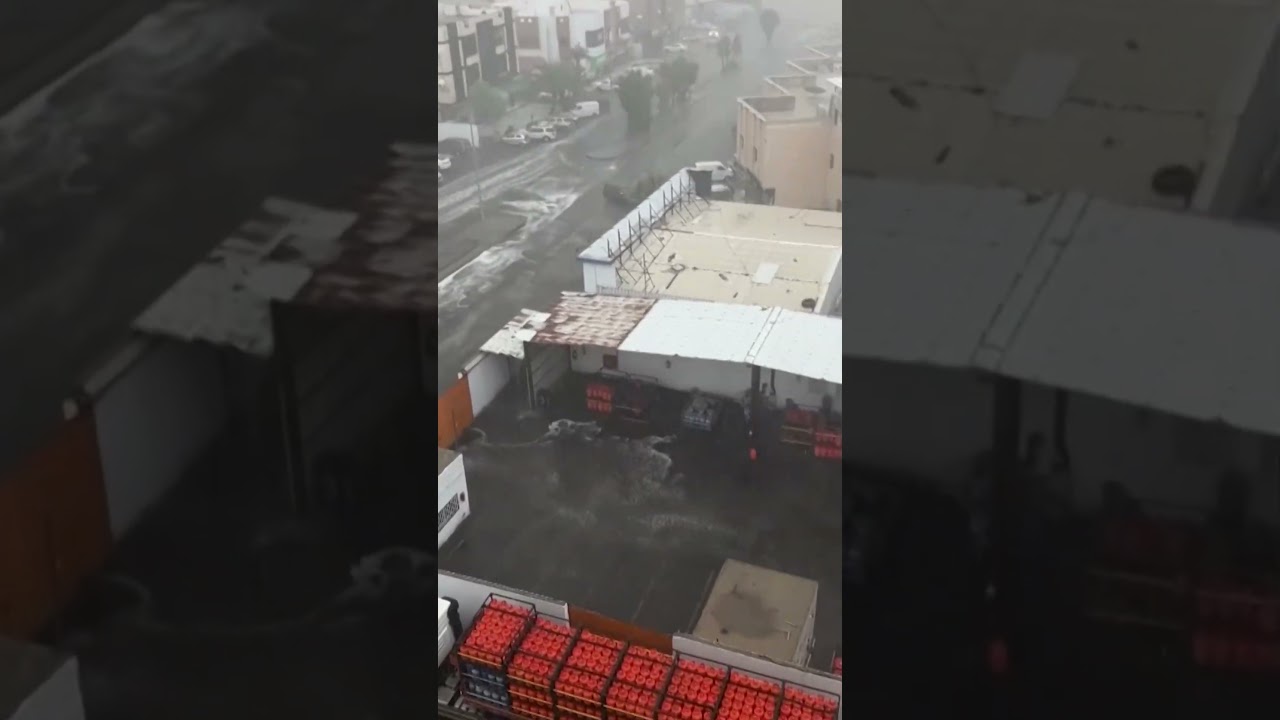 Extreme Weather Alert: Heavy Rain Pummels Jeddah, Saudi Arabia Streets Flooded | DWS News | AL14