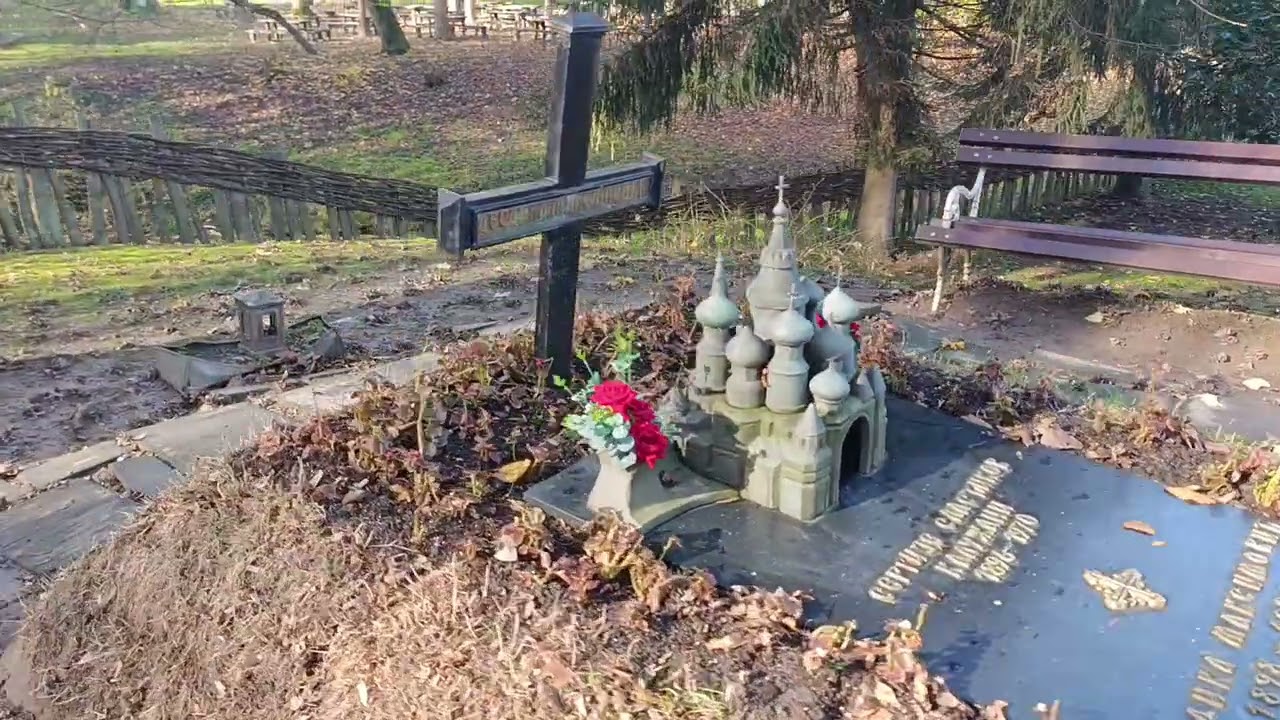 Grob najveće srpske pesnikinje Desanke Maksimović u Brankovini nadomak Valjeva