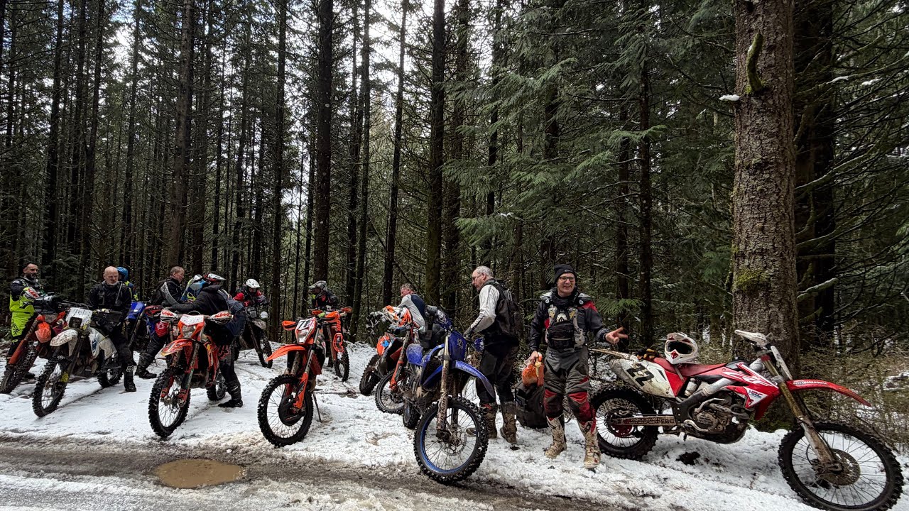Vedder mountain clean up crew 