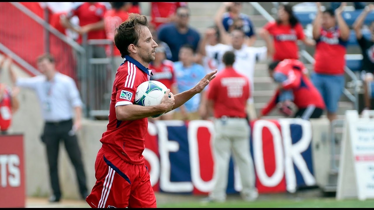 GOAL: Mike Magee converts from the spot | Chicago Fire vs DC United